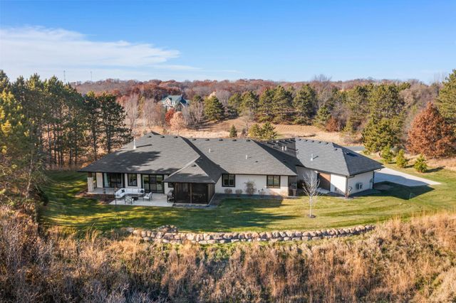 9631 Norway Hills Trail, Lakeville, MN 55044