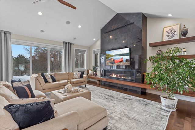 9631 Norway Hills Trail, Lakeville, MN 55044