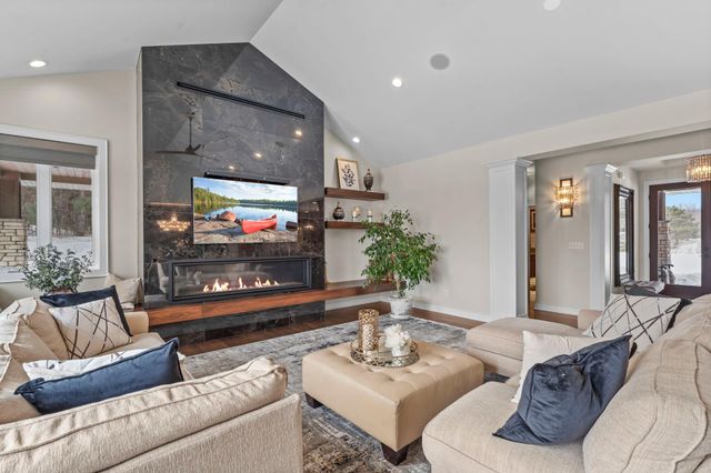 9631 Norway Hills Trail, Lakeville, MN 55044