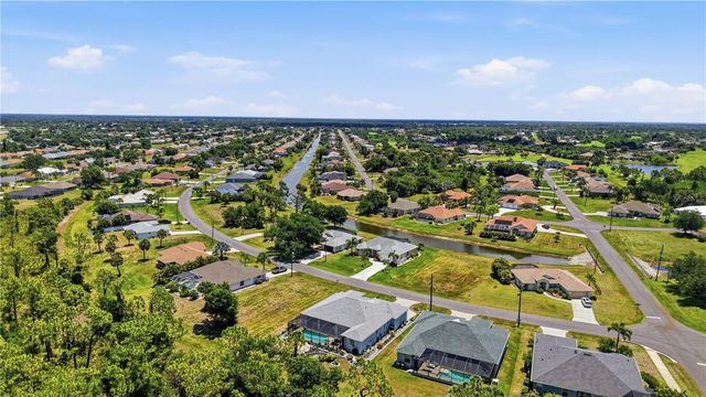 143 LONG MEADOW LANE, Rotonda West, FL 33947