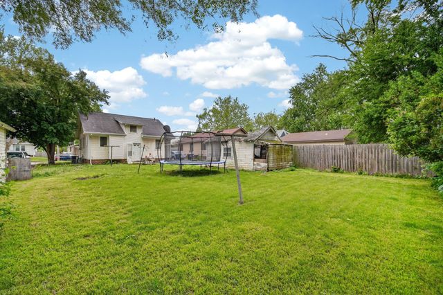 2728 Des Moines Street, Des Moines, IA 50317