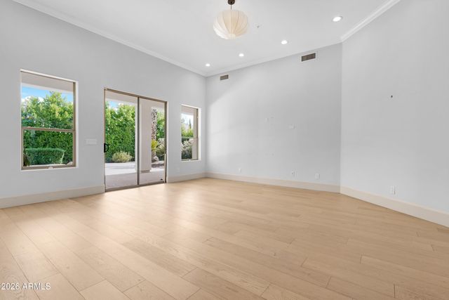 9470 E BLOOMFIELD Road, Scottsdale, AZ 85260