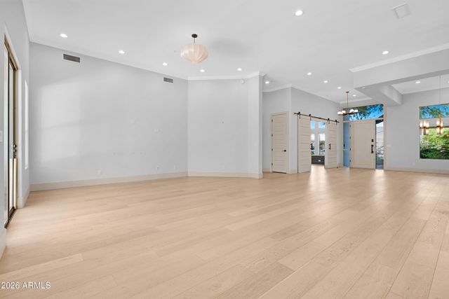 9470 E BLOOMFIELD Road, Scottsdale, AZ 85260