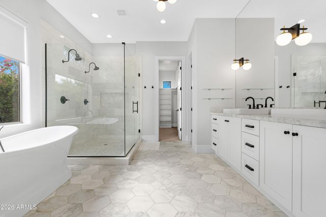 9470 E BLOOMFIELD Road, Scottsdale, AZ 85260
