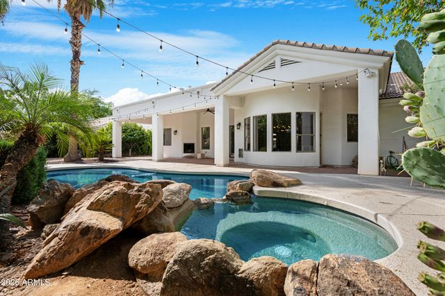9470 E BLOOMFIELD Road, Scottsdale, AZ 85260