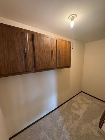 13933 James Drive 822, Crestwood, IL 60418