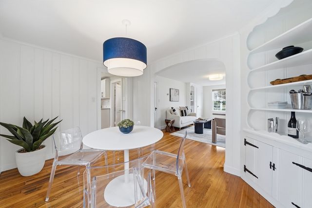 40 Englewood Rd, Winchester, MA 01890