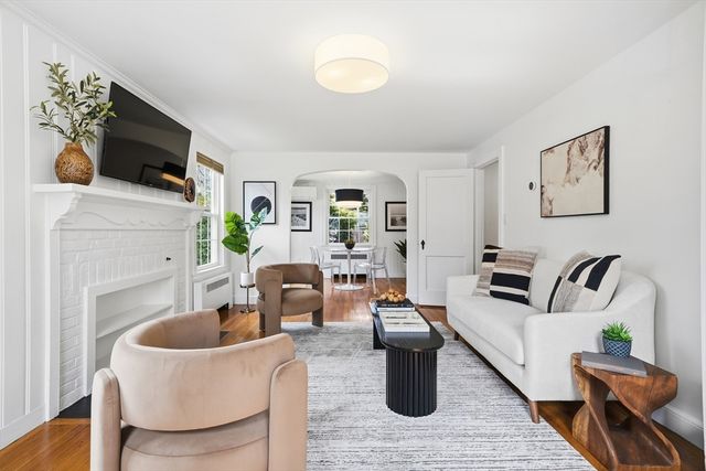 40 Englewood Rd, Winchester, MA 01890