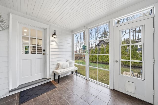 40 Englewood Rd, Winchester, MA 01890