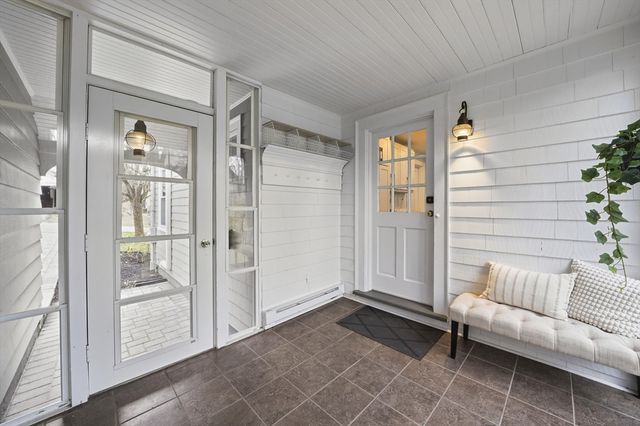 40 Englewood Rd, Winchester, MA 01890