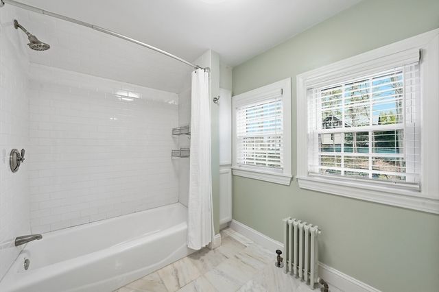 40 Englewood Rd, Winchester, MA 01890