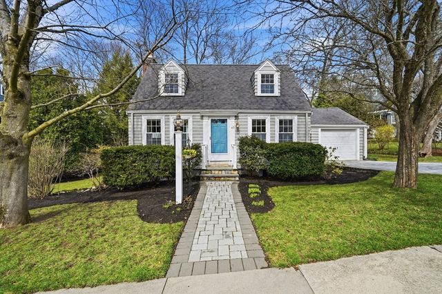 40 Englewood Rd, Winchester, MA 01890