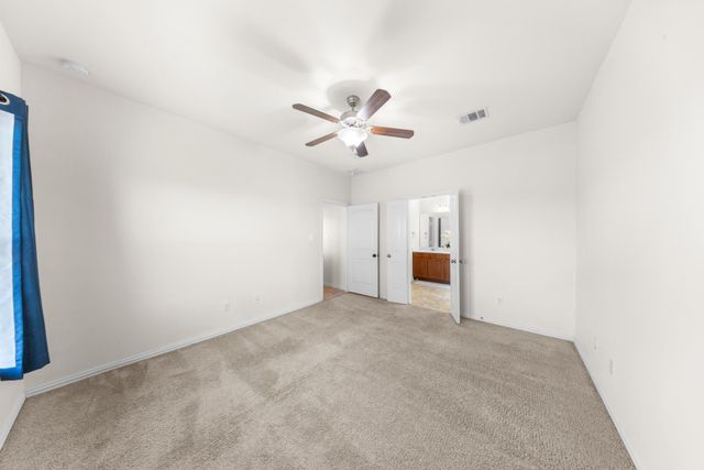 209 Shale CIR, Buda, TX 78610