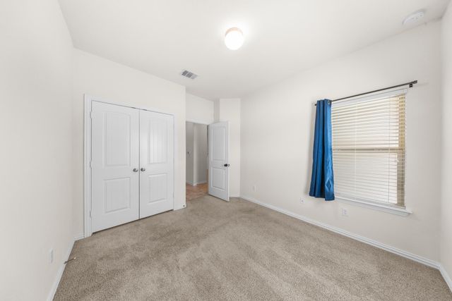 209 Shale CIR, Buda, TX 78610