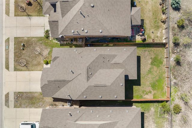 209 Shale CIR, Buda, TX 78610