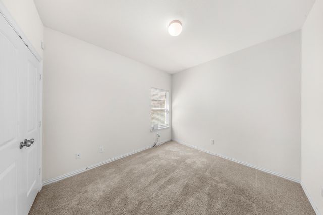 209 Shale CIR, Buda, TX 78610