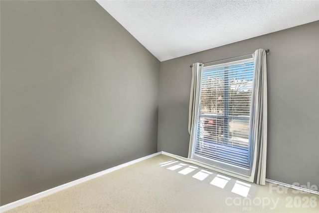 8073 Charter Oak Lane, Charlotte, NC 28226