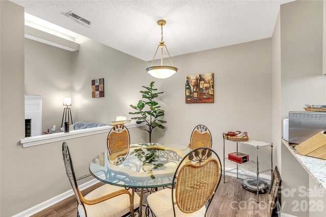 8073 Charter Oak Lane, Charlotte, NC 28226