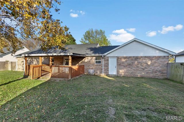 911 Pine Street, Sikeston, MO 63801