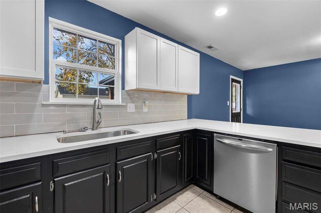 911 Pine Street, Sikeston, MO 63801