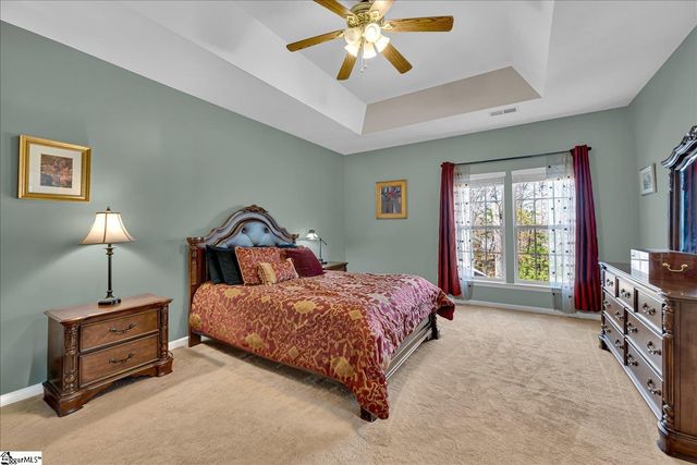 27 Waters Reach Lane, Simpsonville, SC 29681