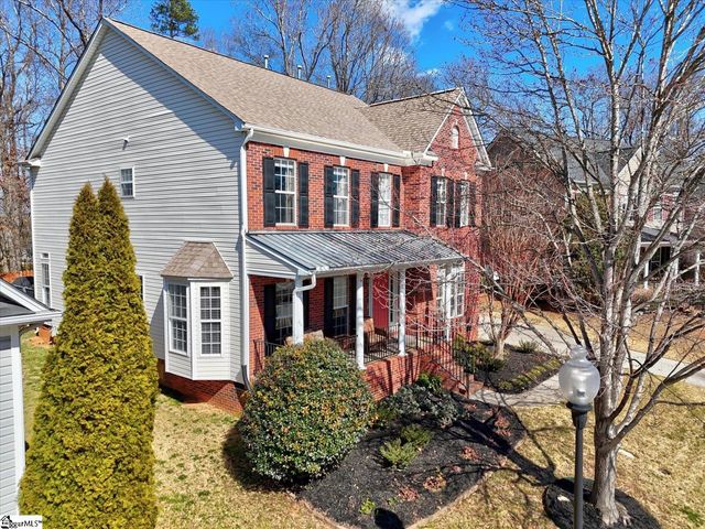 27 Waters Reach Lane, Simpsonville, SC 29681