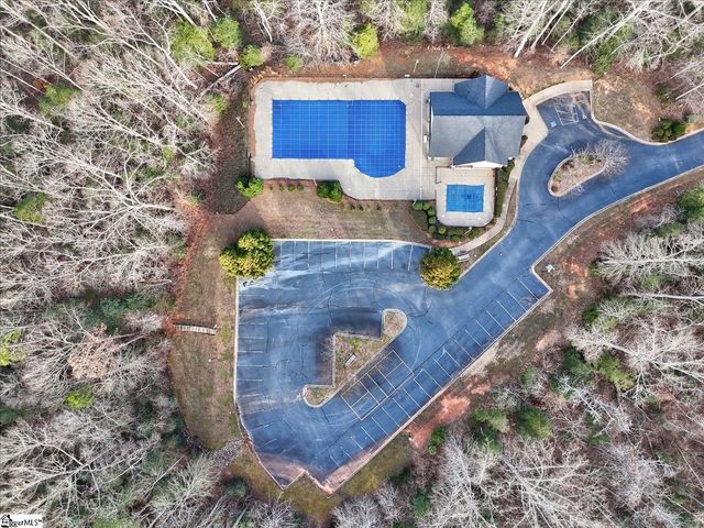 27 Waters Reach Lane, Simpsonville, SC 29681