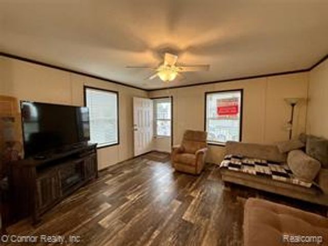 269 Westbrook Court, Port Huron, MI 48060