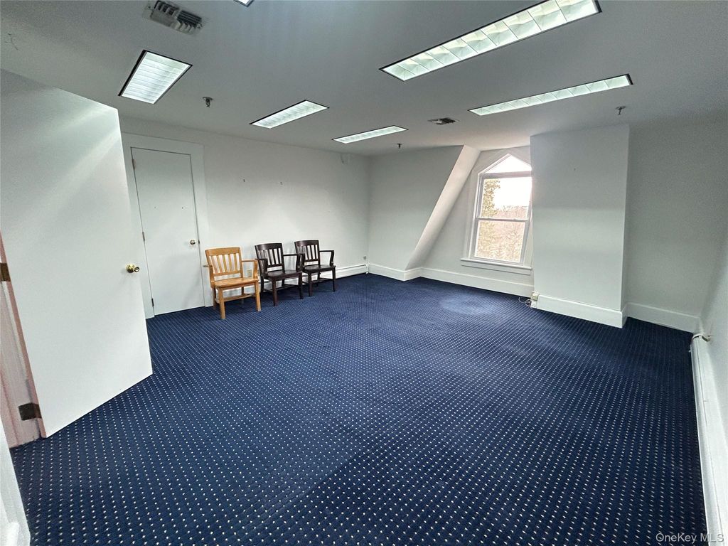 75 N Middletown Road Third Floor, Nanuet, NY 10954