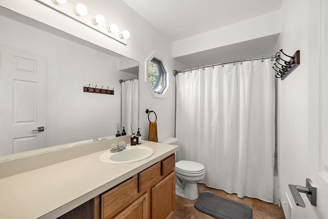 3073 Village Circle, Ann Arbor, MI 48108