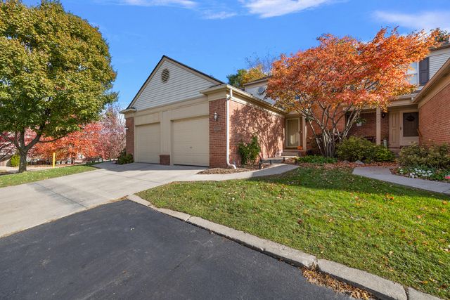 3073 Village Circle, Ann Arbor, MI 48108