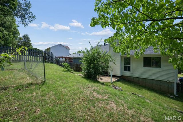 465 Elm Crossing Court, Ballwin, MO 63021