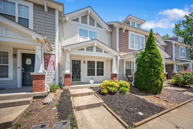 520 Bradburn Village Cir, Antioch, TN 37013