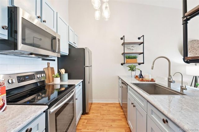 532 Oakwood Drive D204, Castle Rock, CO 80104