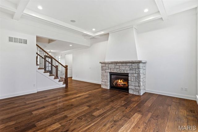 12854 Goodson Road, St Louis, MO 63131