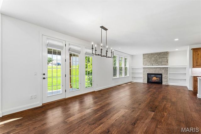 12854 Goodson Road, St Louis, MO 63131
