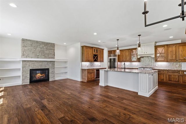 12854 Goodson Road, St Louis, MO 63131