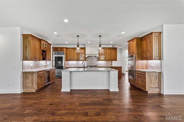 12854 Goodson Road, St Louis, MO 63131
