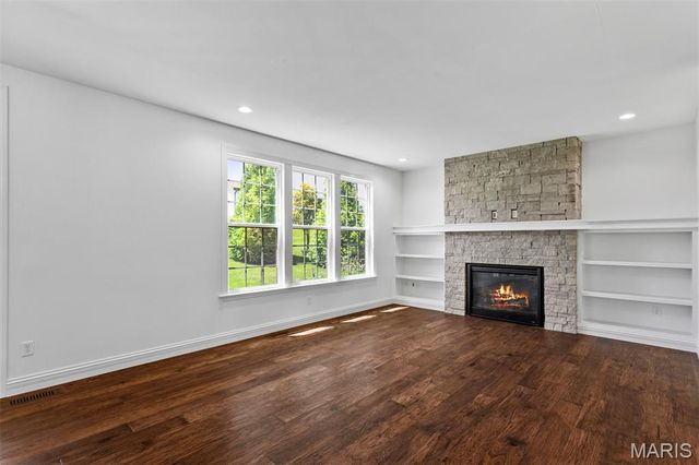 12854 Goodson Road, St Louis, MO 63131