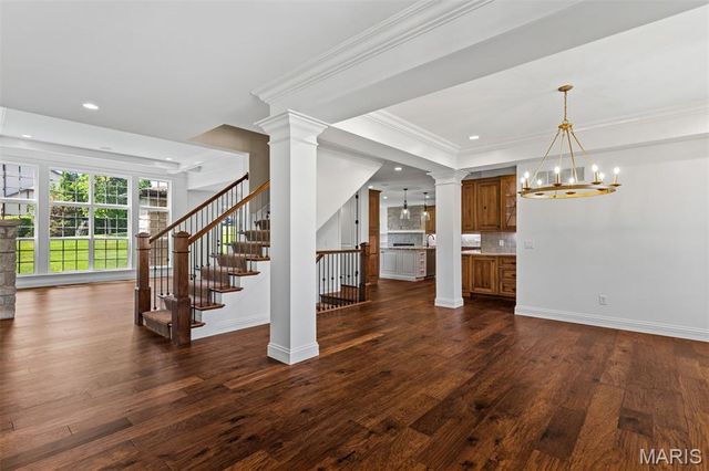 12854 Goodson Road, St Louis, MO 63131