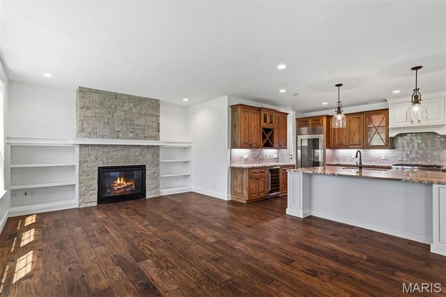 12854 Goodson Road, St Louis, MO 63131