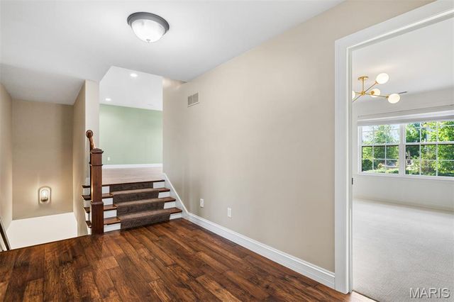 12854 Goodson Road, St Louis, MO 63131