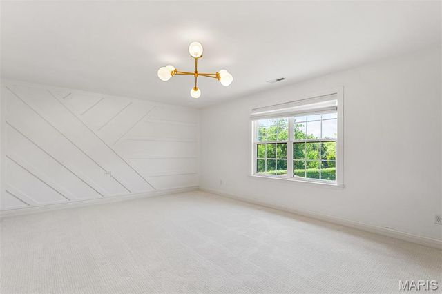 12854 Goodson Road, St Louis, MO 63131