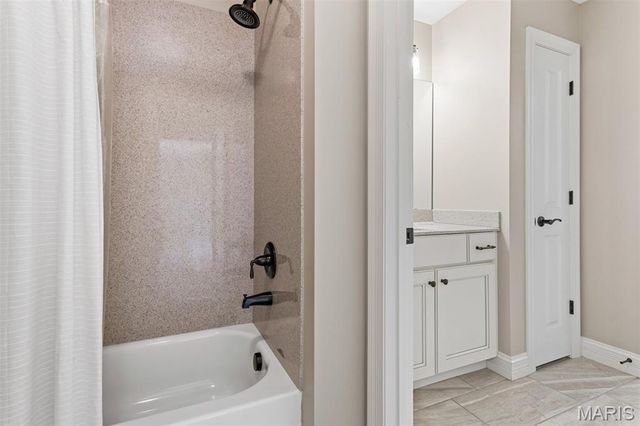 12854 Goodson Road, St Louis, MO 63131