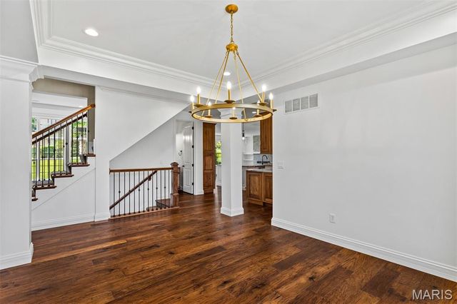 12854 Goodson Road, St Louis, MO 63131
