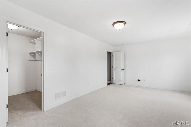 12854 Goodson Road, St Louis, MO 63131