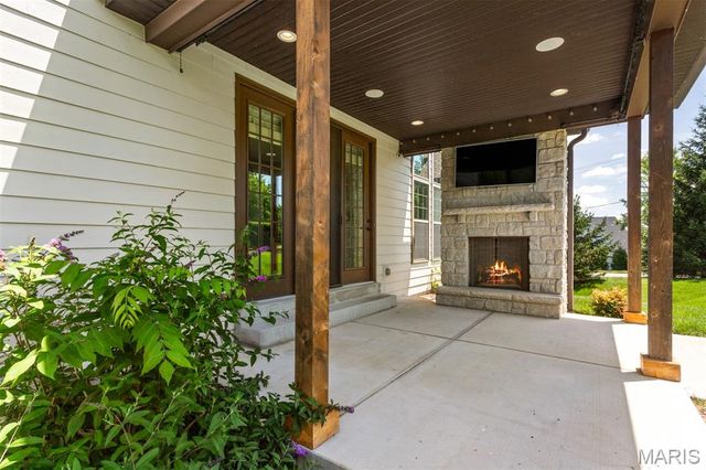 12854 Goodson Road, St Louis, MO 63131