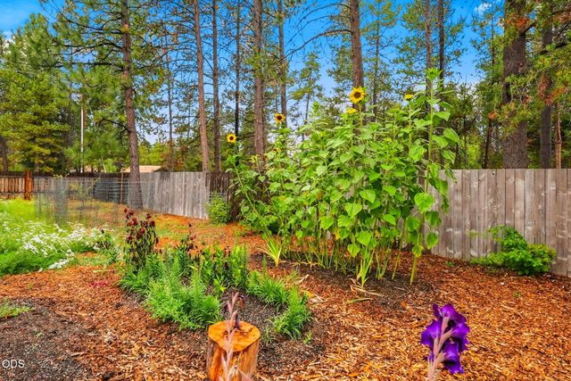 55510 Gross Drive, Bend, OR 97707