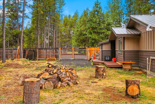 55510 Gross Drive, Bend, OR 97707