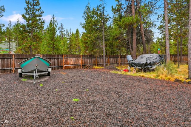 55510 Gross Drive, Bend, OR 97707